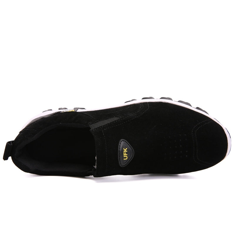 River – Sporty Slip-On Sneakers for Men