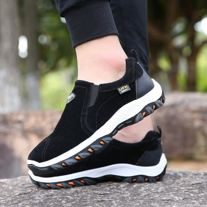 River – Sporty Slip-On Sneakers for Men