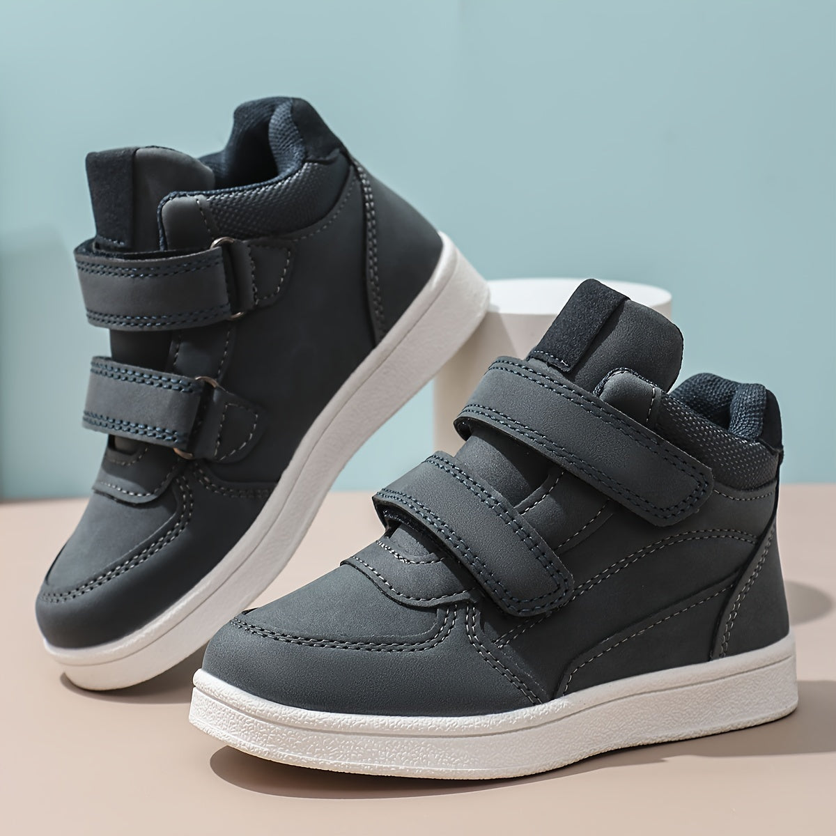 Scarpe sportive da bambino con chiusura in velcro - Aires