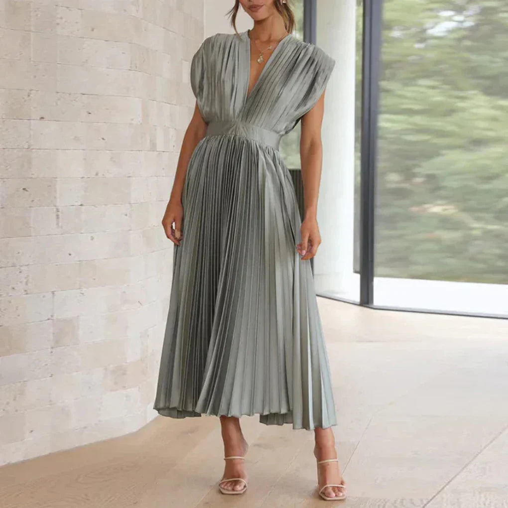 Modern V-neck sleeveless dress for women