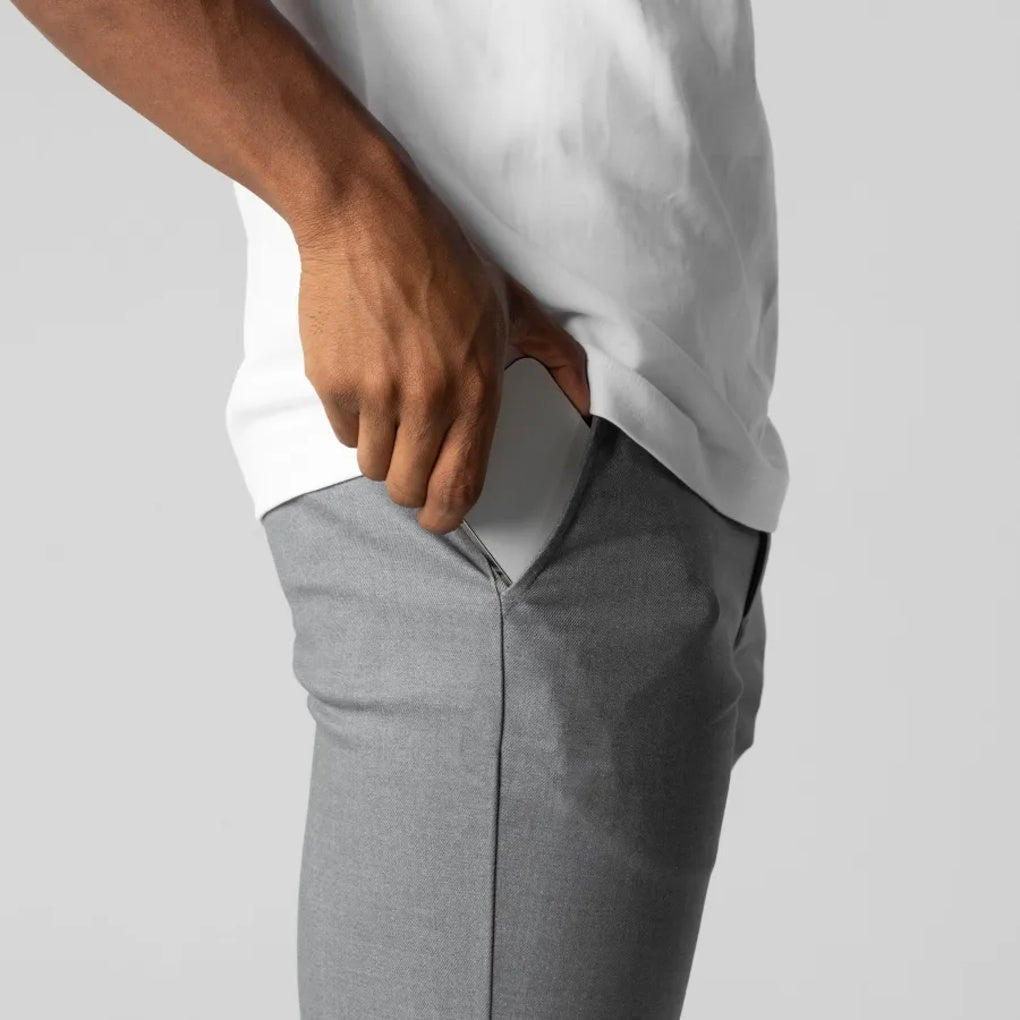 Men's Chino Trousers: Elegant Style for Everyday Use