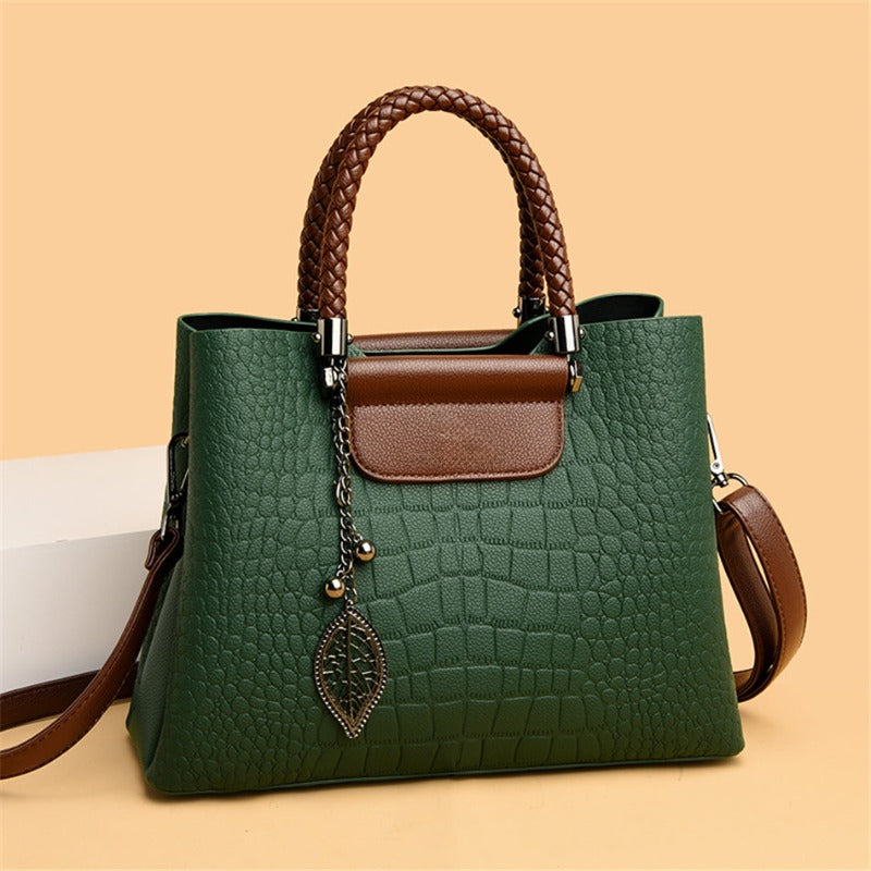 Luxe Teak – Stylish and Sustainable Handbag for Women