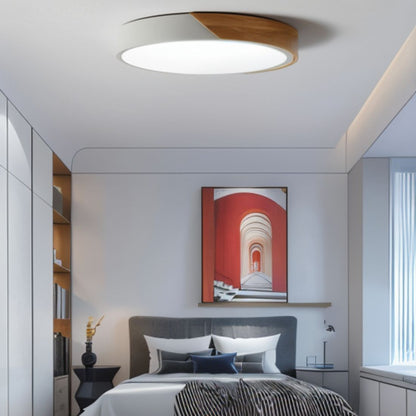Moderni LED-kattovalaisin - minimalistista valaistusta sisustukseesi