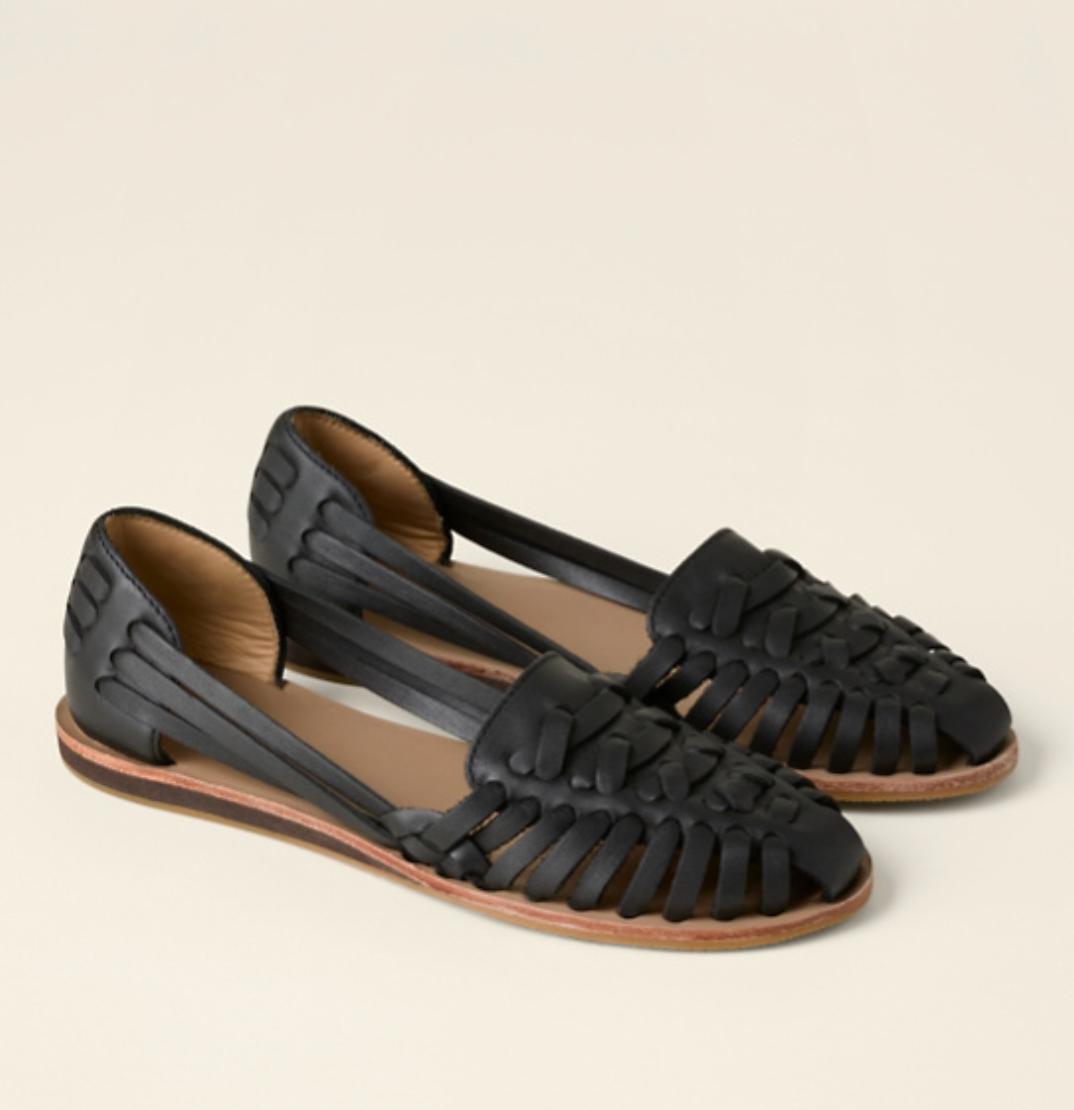 Ladies Slippers – Comfortable and Stylish for Summer Days