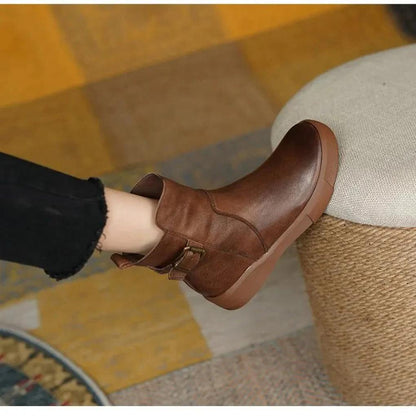Stivaletti vintage alla caviglia – stile rétro
