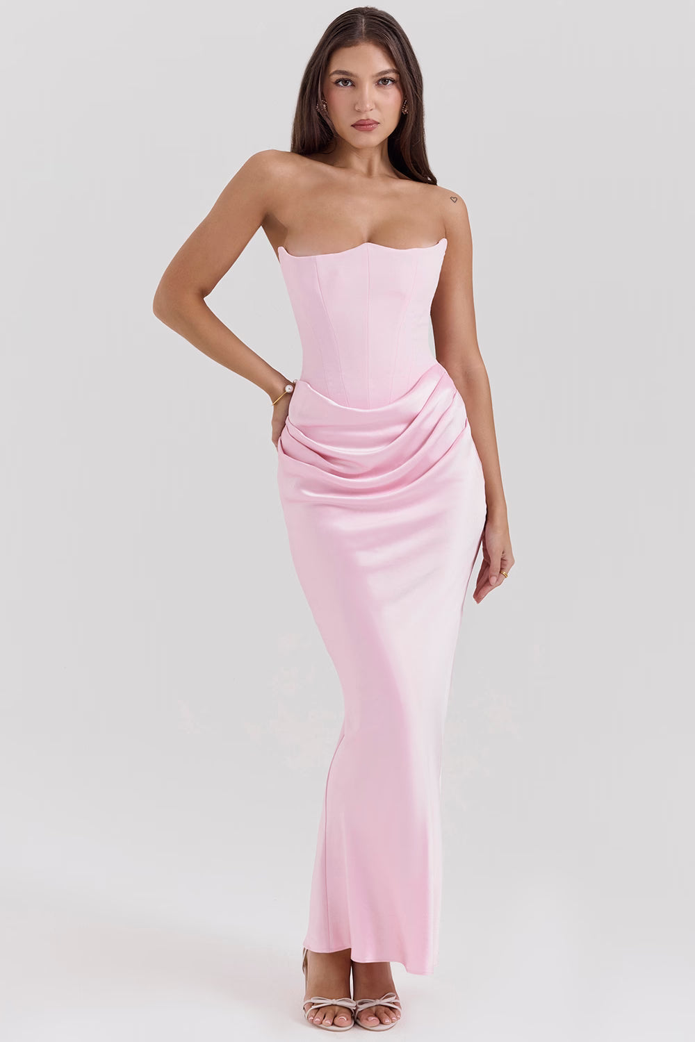 Ladies Elegant Strapless Maxi Dress with Long Skirt