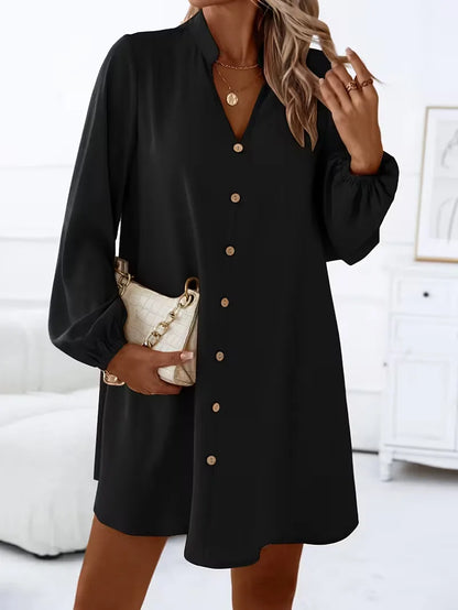 Robe chemise avec col en V et manches longues