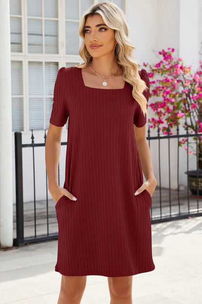 Dress with Short Sleeves, Pockets and Square Neck - Julissa