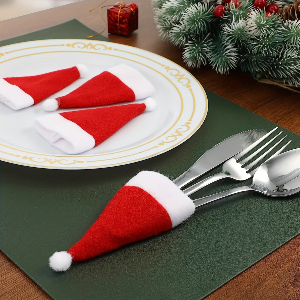Kerstmannen bestekhouderset – Voor een feestelijk gedekte tafel