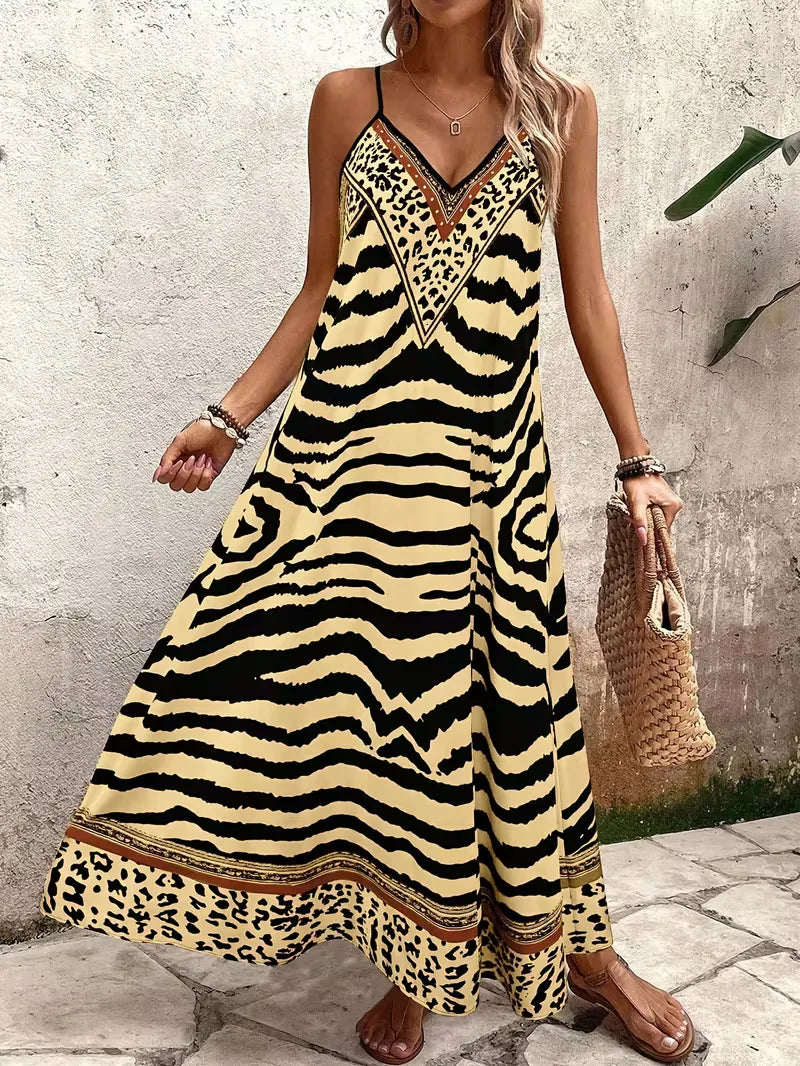 Maxi dress with leopard print