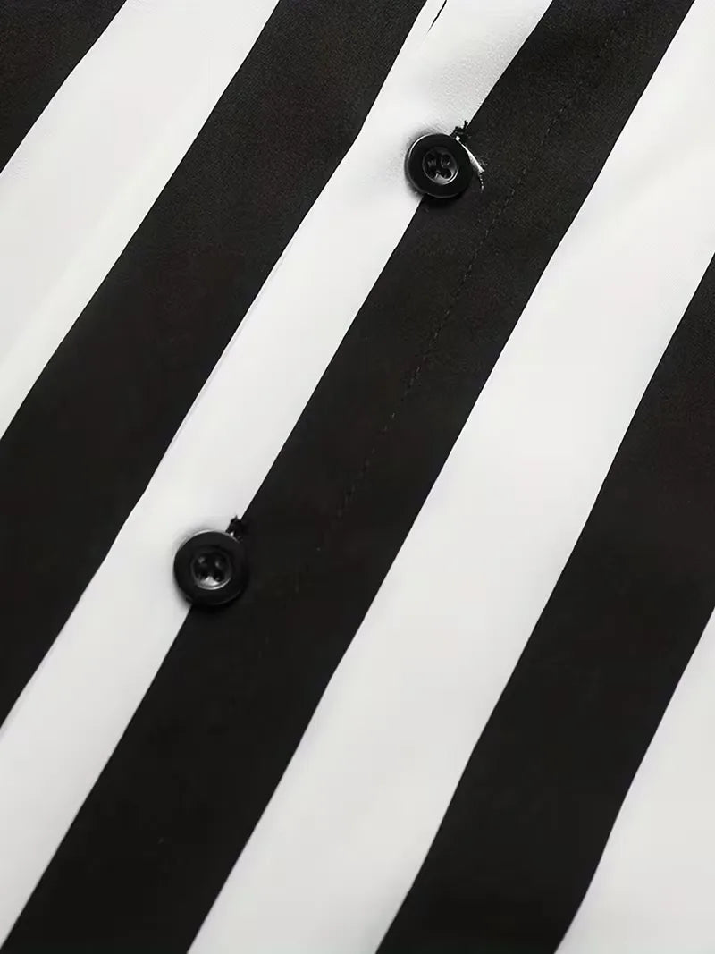Chemise à manches courtes à rayures verticales