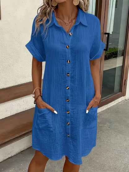 Robe chemise avec col en V et manches courtes