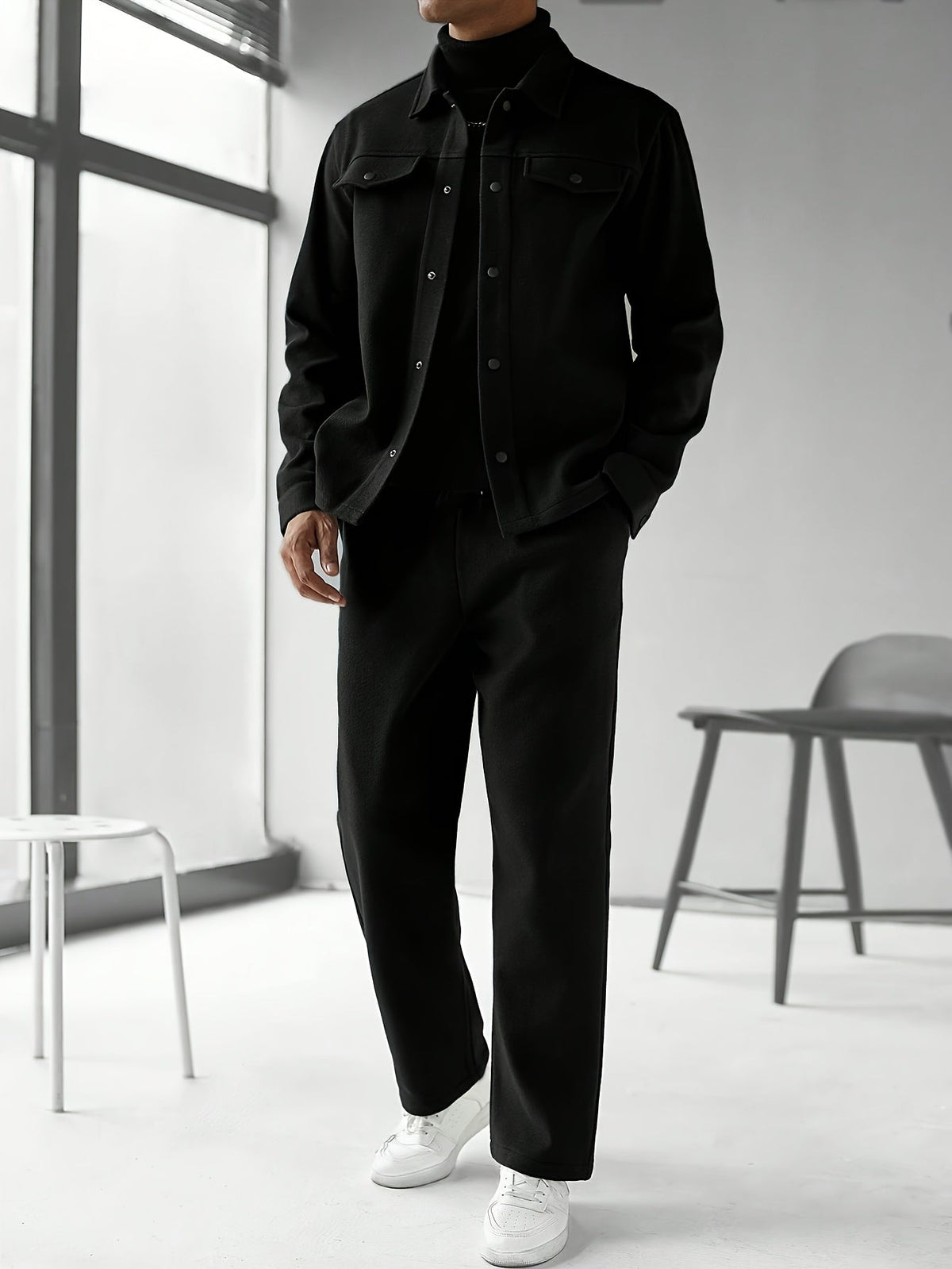 Modern Two-Piece Men's Set – Comfort and Casual Elegance