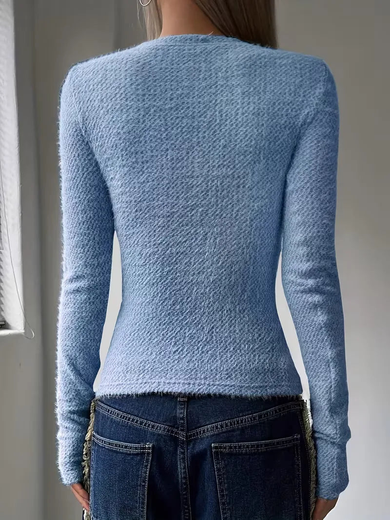 Long-sleeve top with long sleeves