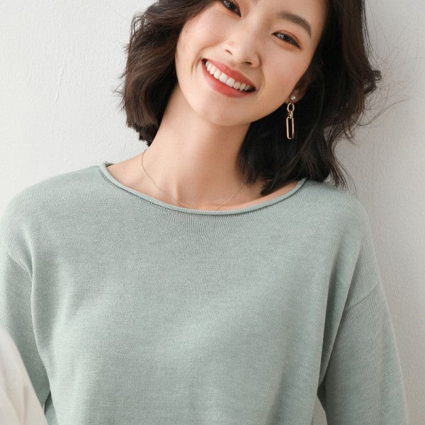 Fine Knit Jumper for Women with Round Neck Soft and Comfortable