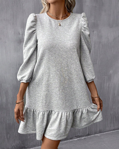 Robe simple avec manches bouffantes
