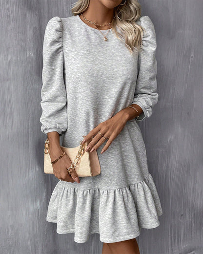Robe simple avec manches bouffantes