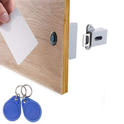 Cerradura electrónica - armario de madera con cajones