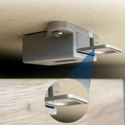 Cerradura electrónica - armario de madera con cajones
