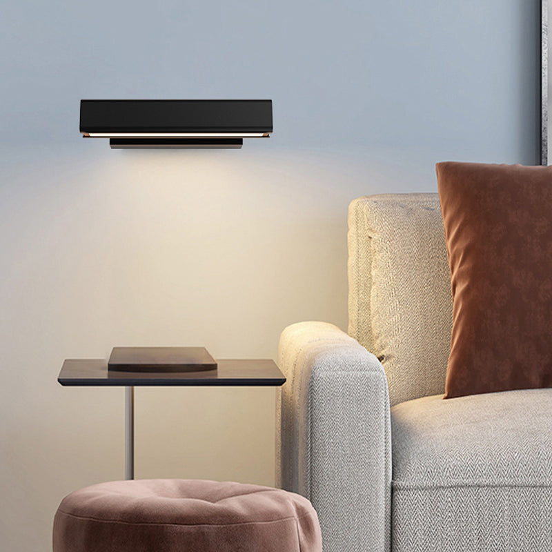 Modern LED Wall Lamp of Wood and Metal