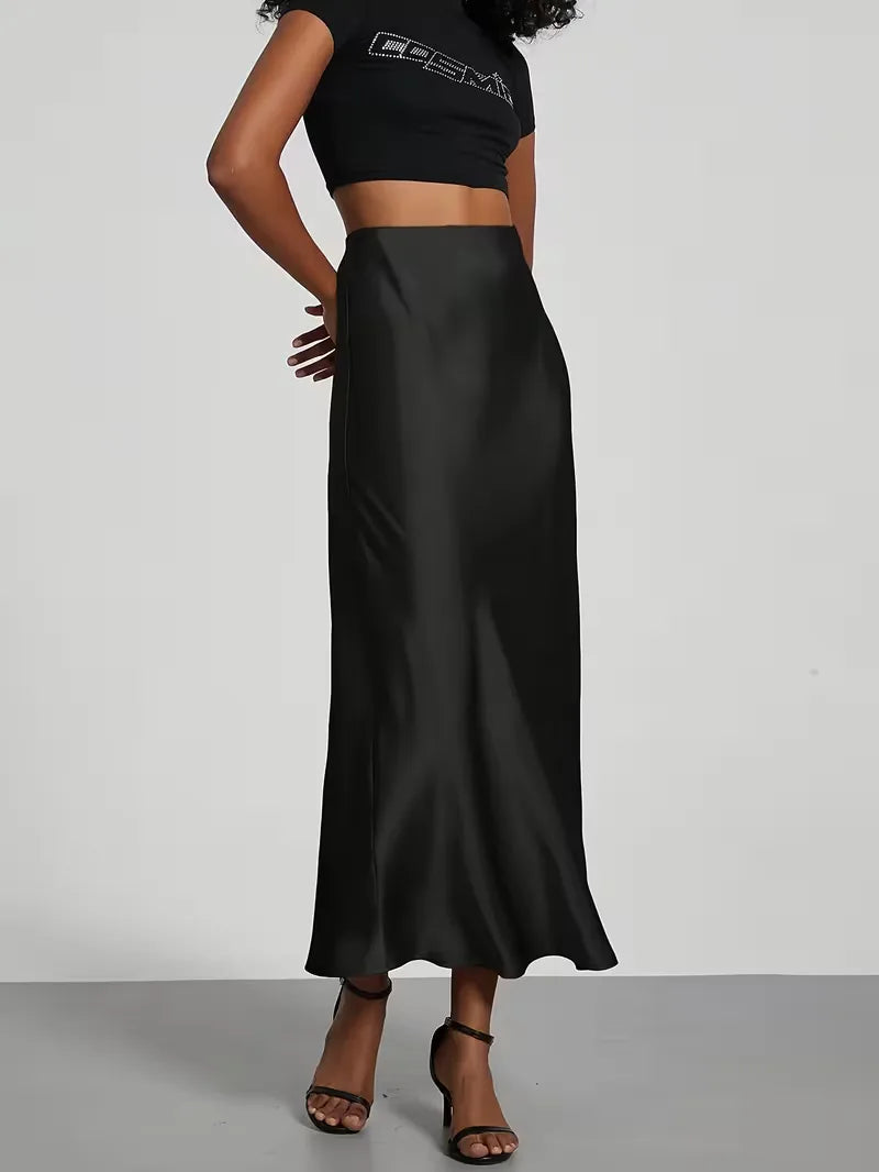 Jupe midi en satin à taille haute