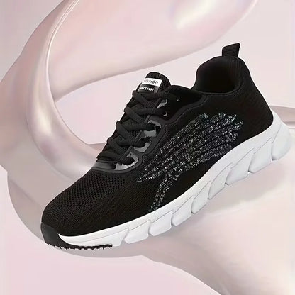 Low sneaker with mesh upper