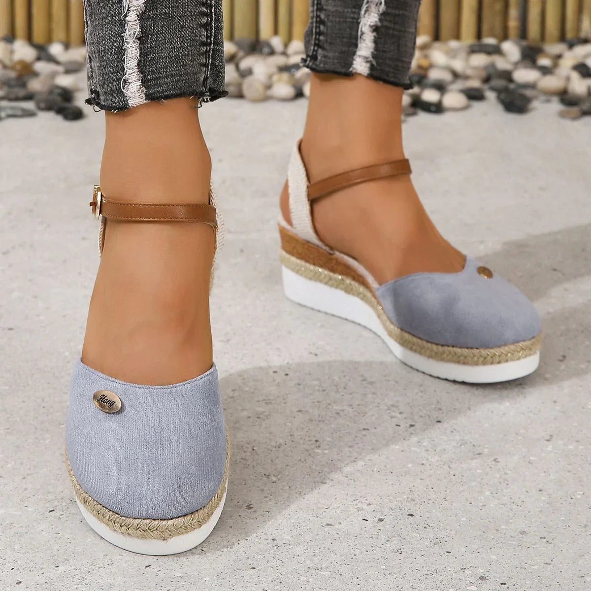 Lightweight Platform Wedge Sandals with Hemp Rope