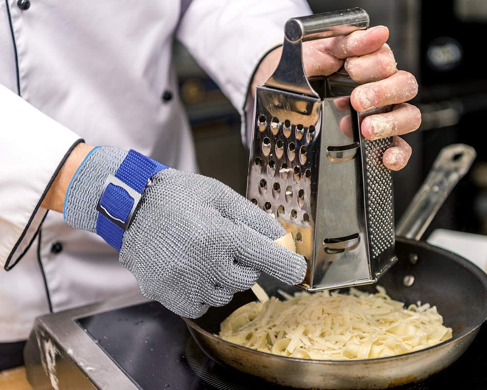 Heavy Duty Cut-Resistant Gloves – Flexible Protection for Safe Handling