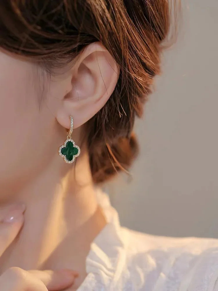 Lucky Clover Leaf Earrings – Elegant and Timeless