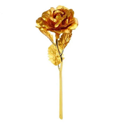 Zlatá růže - nadčasový symbol lásky