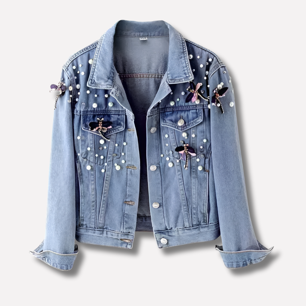Eye-catching denim jacket for women