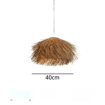 Lámpara colgante de ratán hecha a mano para crear un ambiente cálido y natural en casa