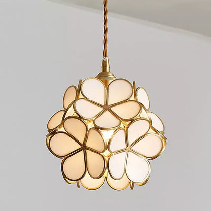 Candeeiro de teto elegante em forma de flor para uma luz acolhedora