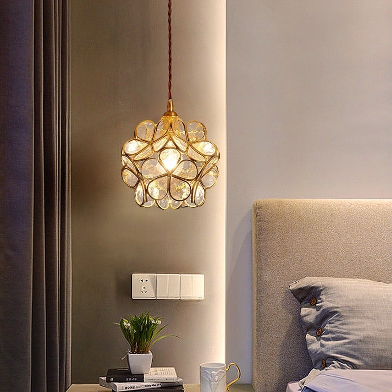 Candeeiro de teto elegante em forma de flor para uma luz acolhedora