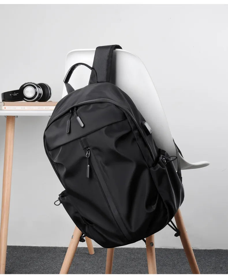 Zaino antifurto impermeabile per laptop da uomo
