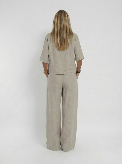 Lightweight Two-Piece Women's Set with Wide Trousers