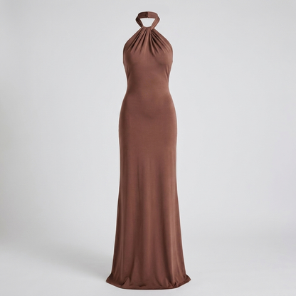 Vestido elegante de gola alta