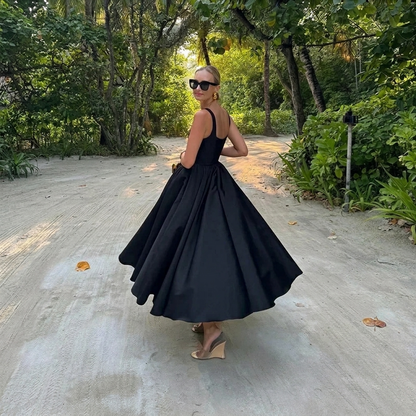 Elegant Dress with High Waist