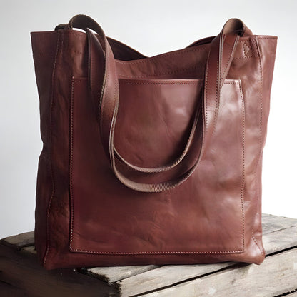 Leather bag for women - with plenty of storage space