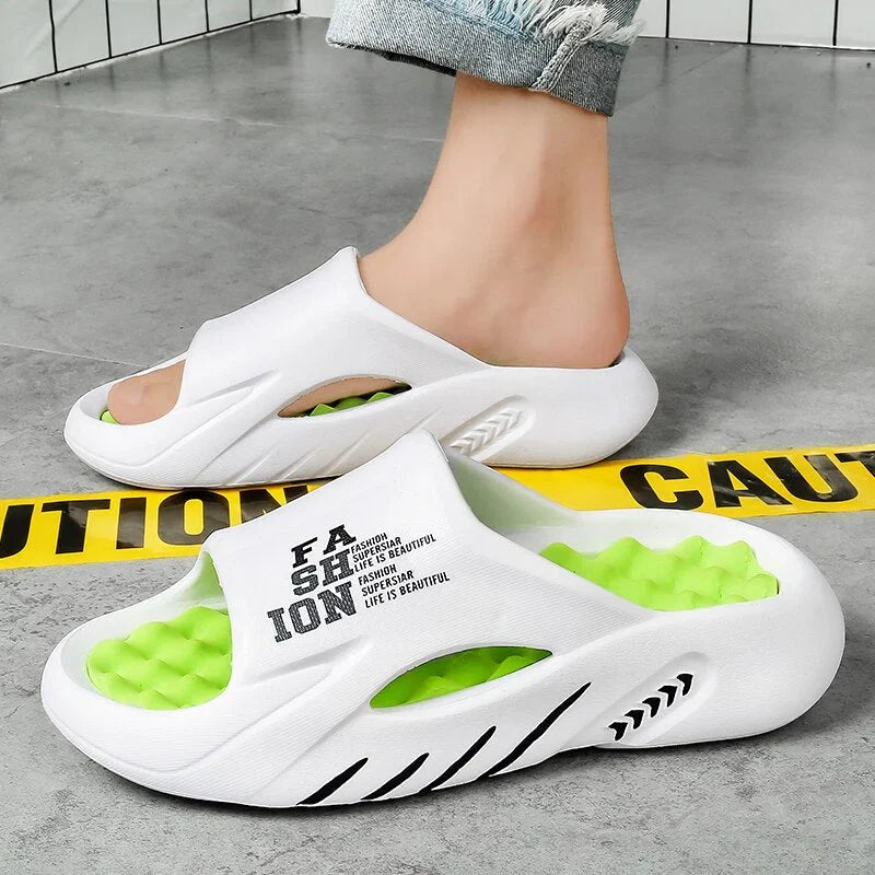 Quentin – Sporty Men's Slippers with Modern Design