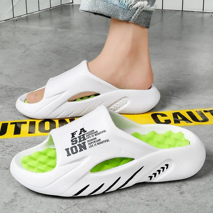 Quentin – Sporty Men's Slippers with Modern Design