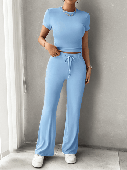 Comfortable Lounge Set for Women with Crop Top and Drawstring Trousers
