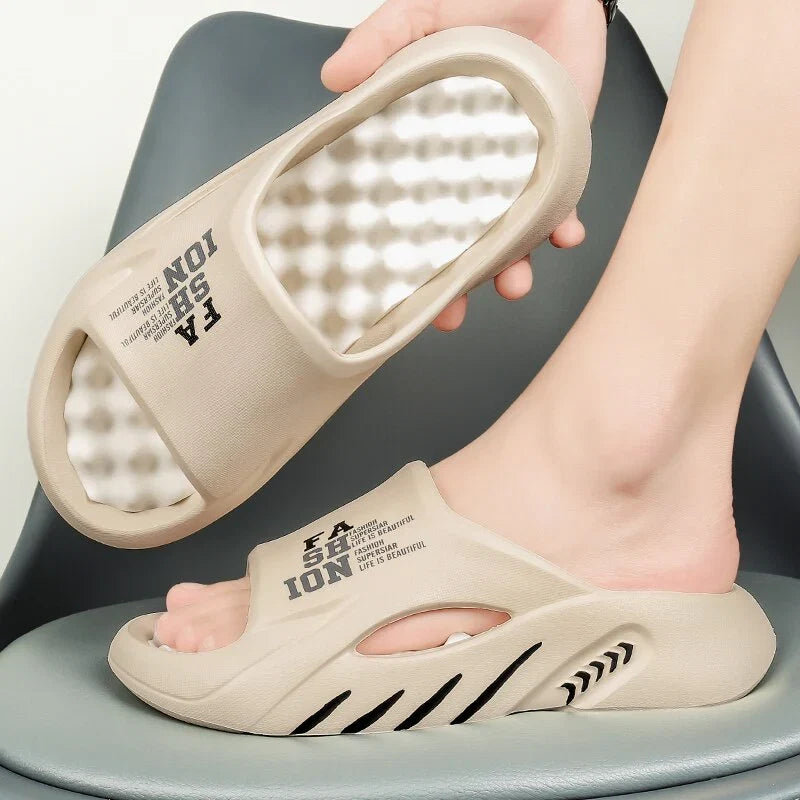 Quentin – Sporty Men's Slippers with Modern Design