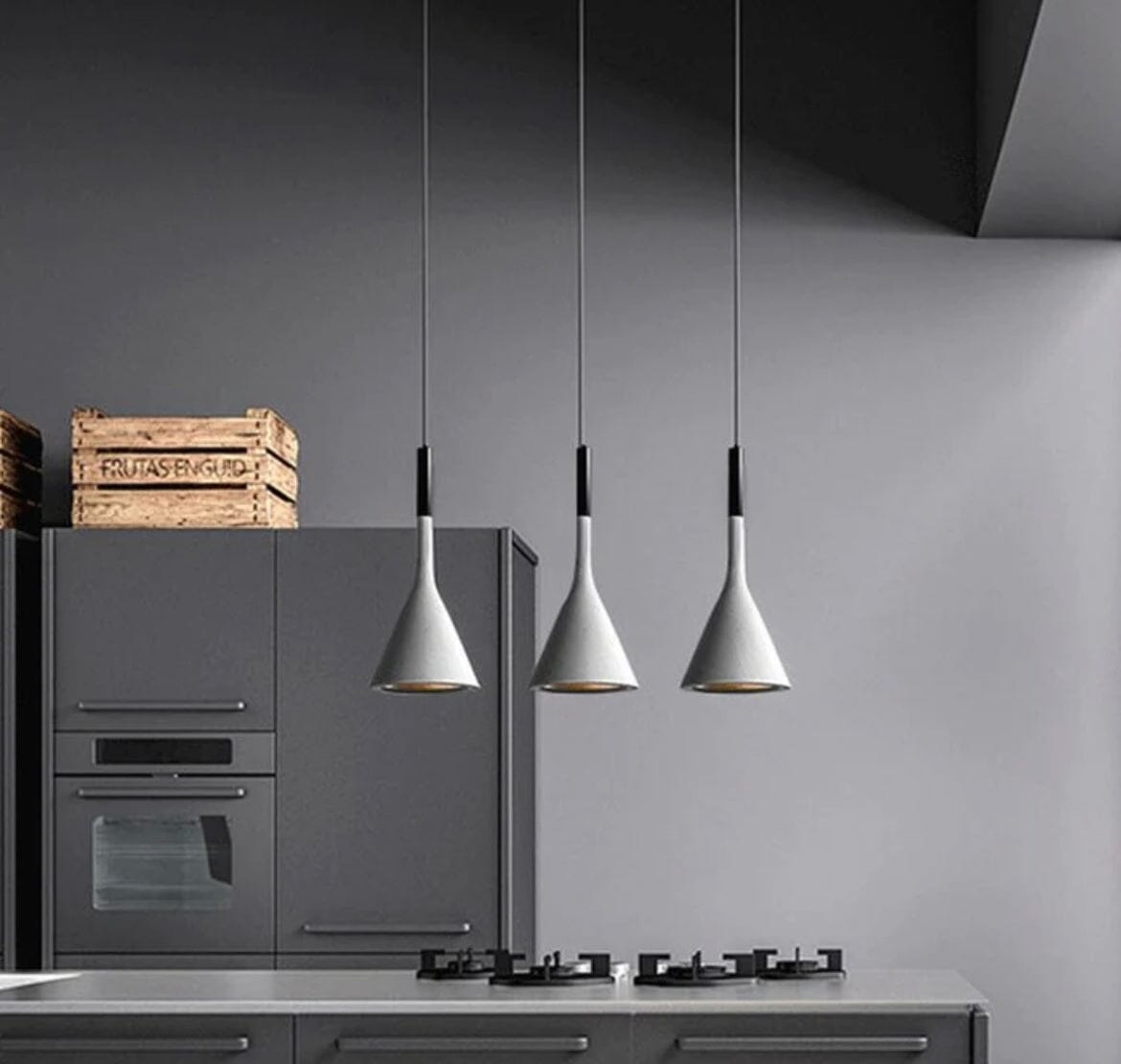 Minimalist Pendant Light - Adjustable and Elegant Design