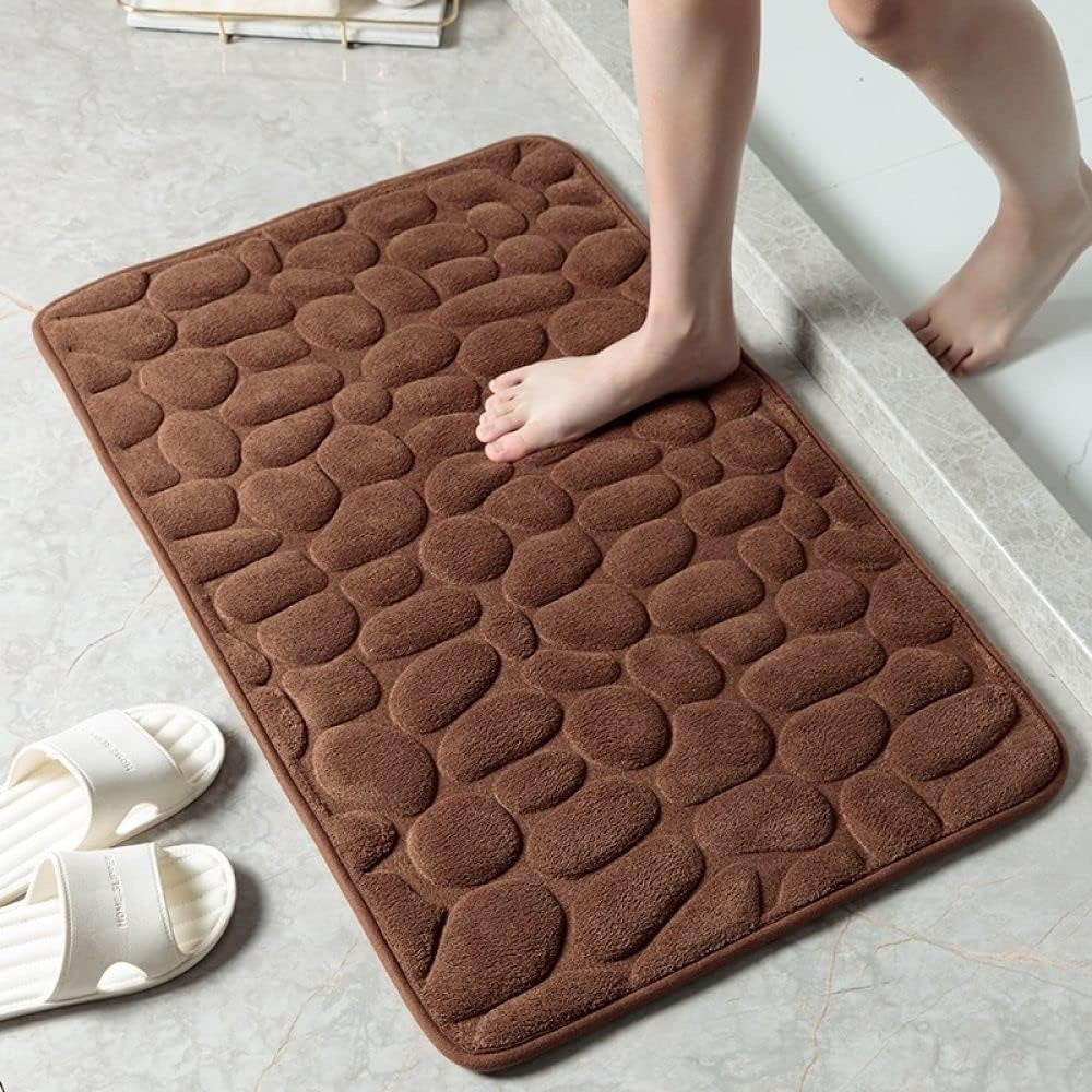Luxury Non-Slip Bath Mat with 3D Pebble Texture