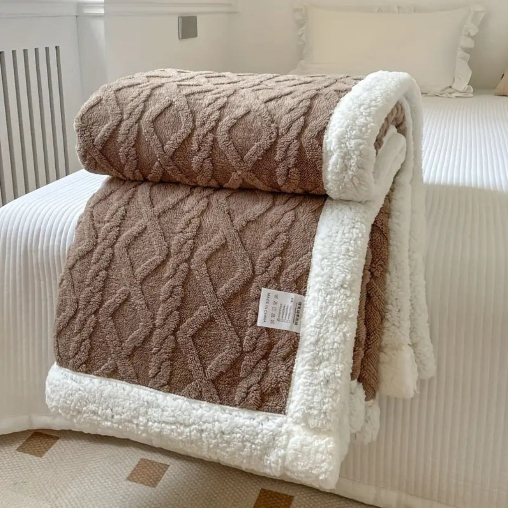 Diamond Knit Sherpa Decke