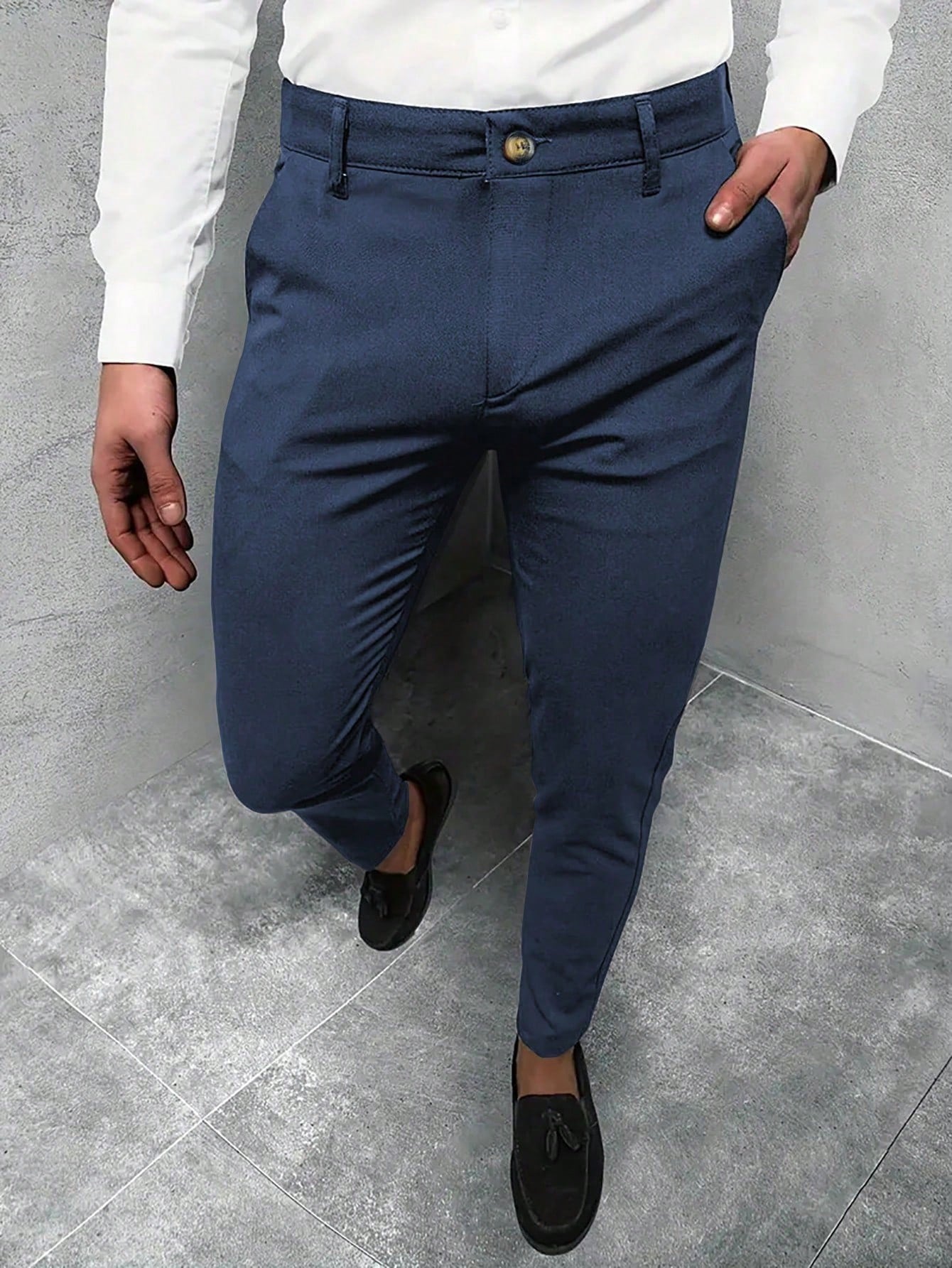 Jasper | Plain-coloured men's trousers for casual business trips