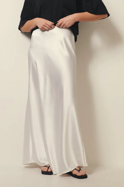 Ladies Glamorous Midi Skirt with High Waist and Shiny Fabric