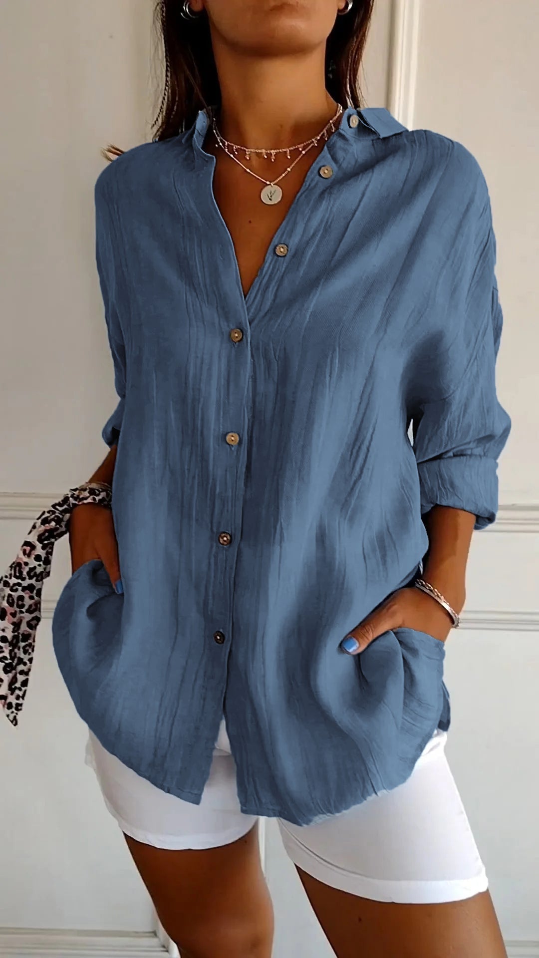 Ladies' Loose Blouse - Airy and Comfortable - With Button Closure