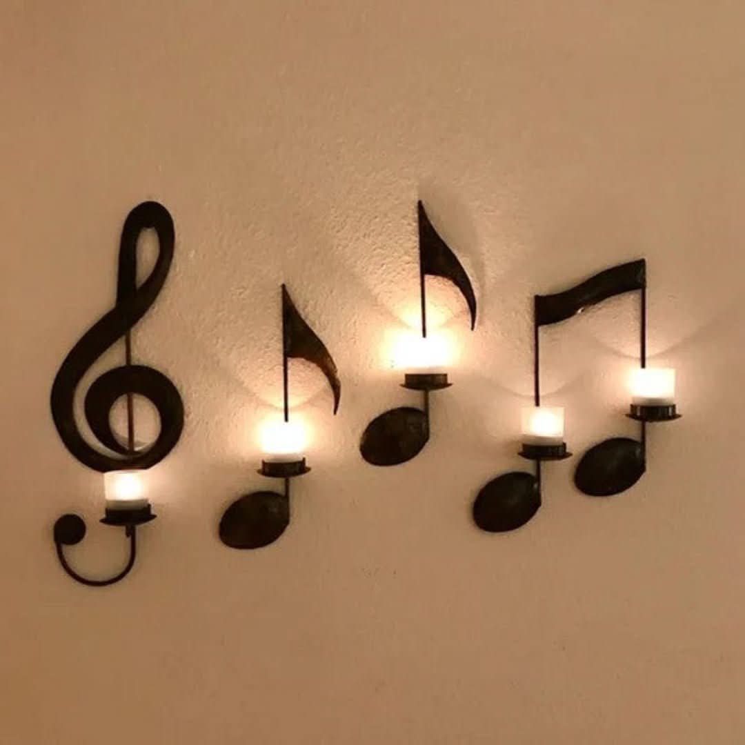 Kerzenhalter mit Musiknoten